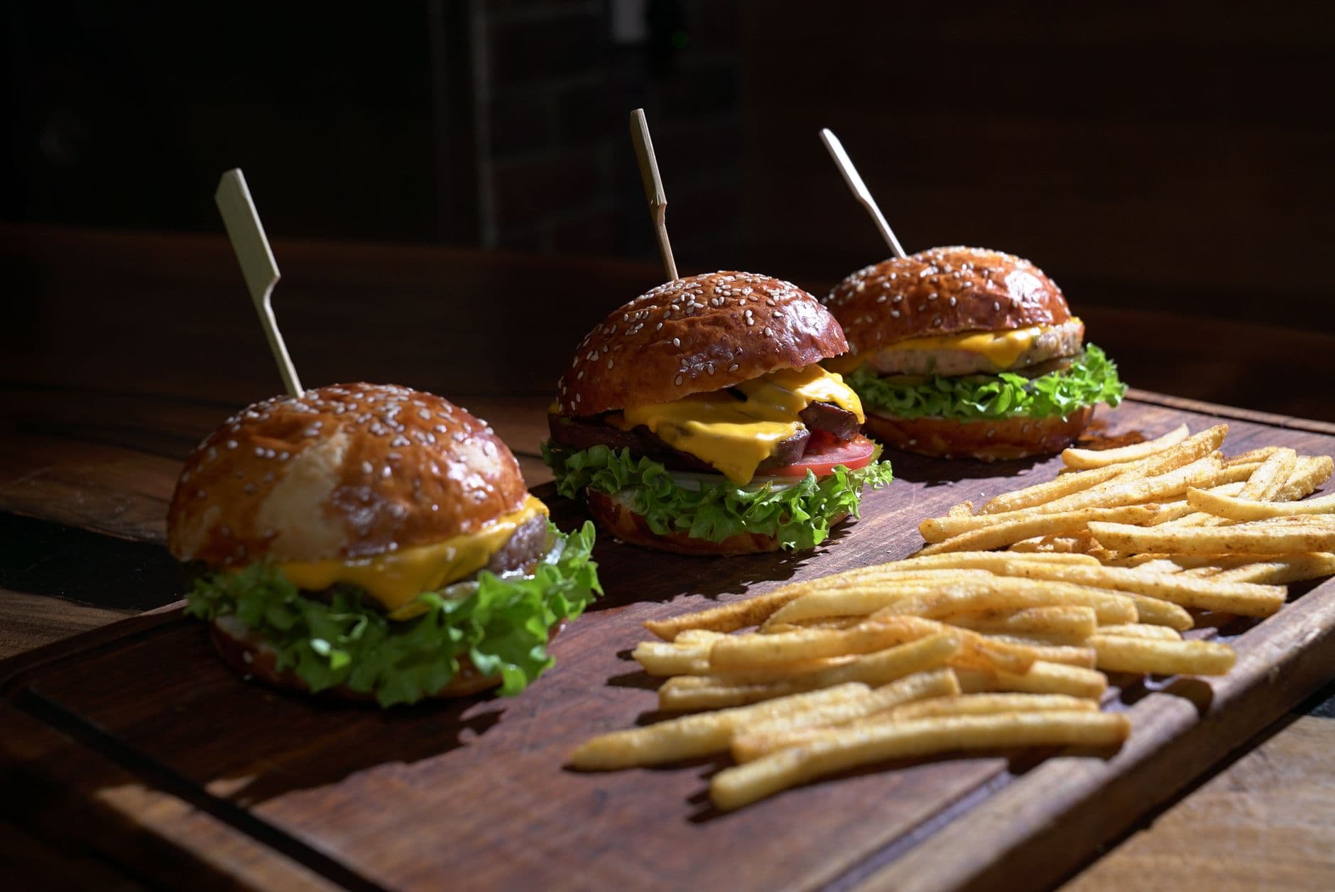 Classic Cheeseburger